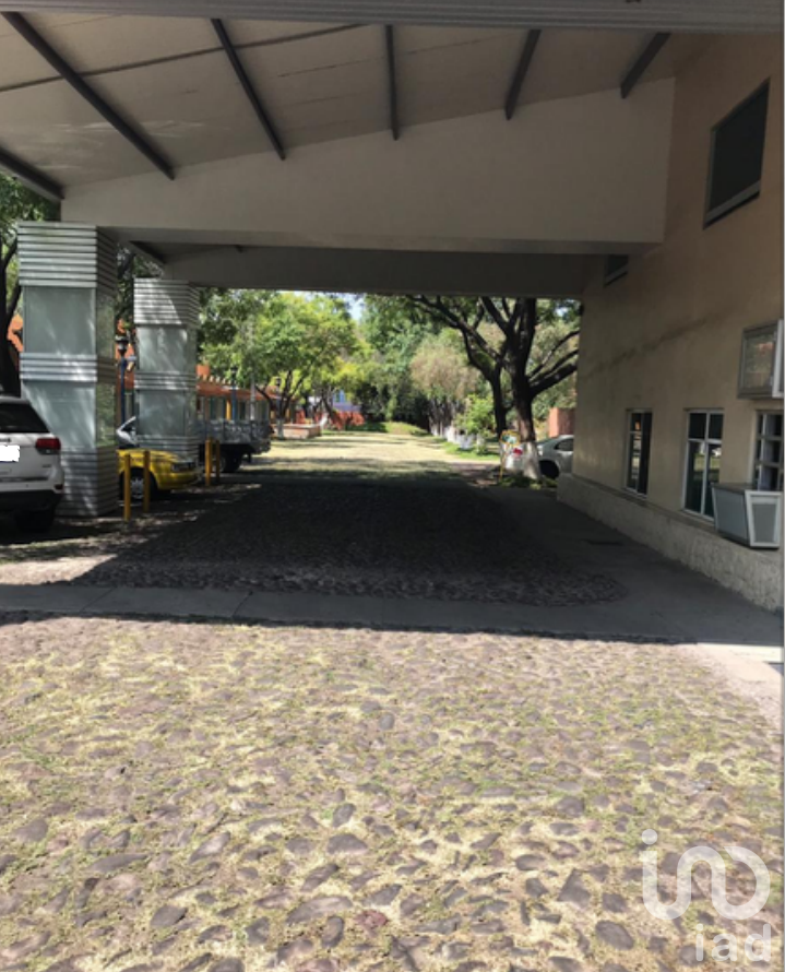 ¡MEJORA PRECIO DE VENTA! TERRENO AAA SOBRE AV. 5 de Febrero , QRO.