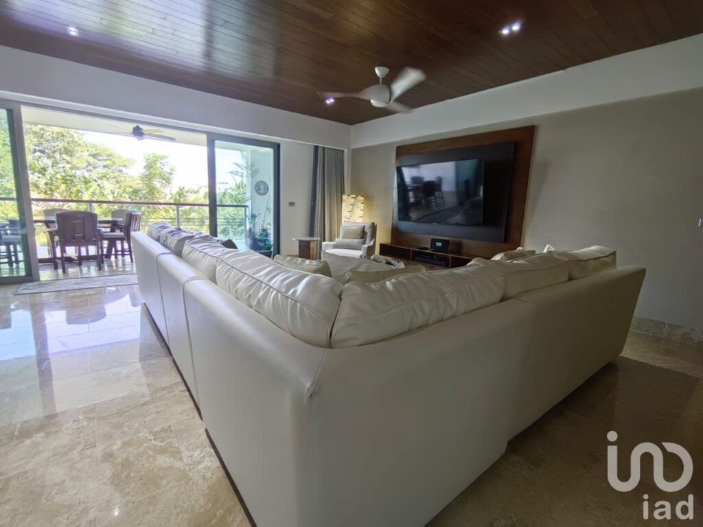 VENDO CONDOMINIO FRENTE AL MAR EN LA AMADA, ZONA CONTINENTAL ISLA MUJERES, Q.ROO