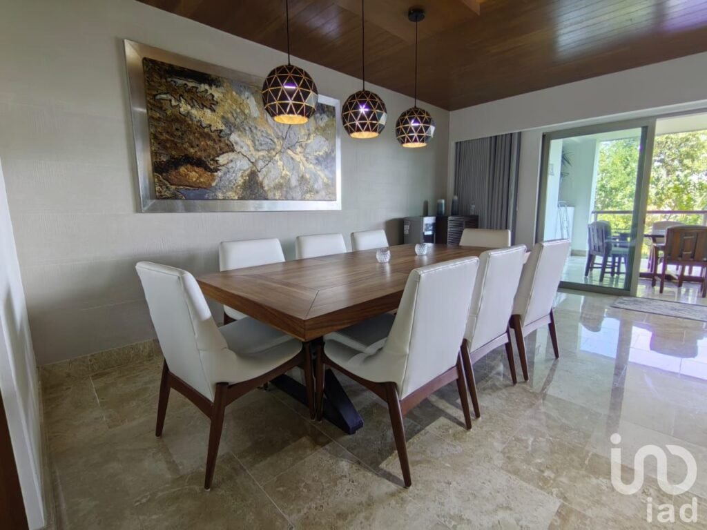 VENDO CONDOMINIO FRENTE AL MAR EN LA AMADA, ZONA CONTINENTAL ISLA MUJERES, Q.ROO