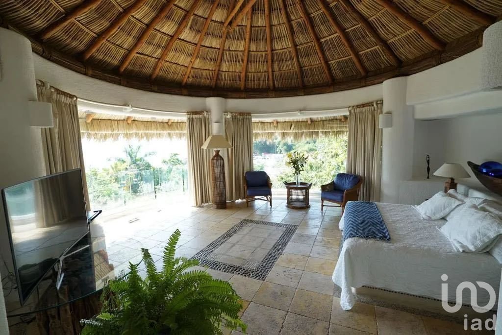 Vistas de Revista, Vida de Lujo: Casa en Venta en Las Brisas, Acapulco.