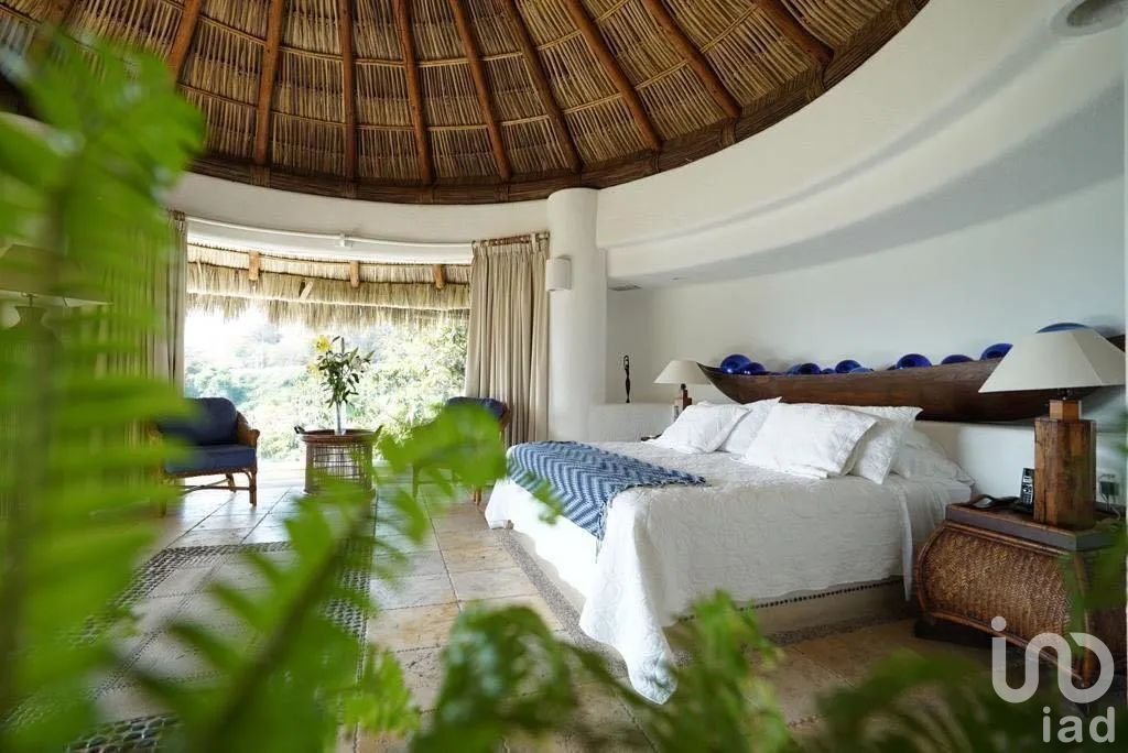 Vistas de Revista, Vida de Lujo: Casa en Venta en Las Brisas, Acapulco.