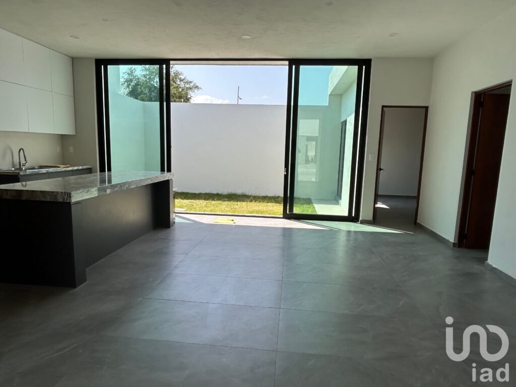 Venta de casa completamente nueva en Fracc. La Herradura