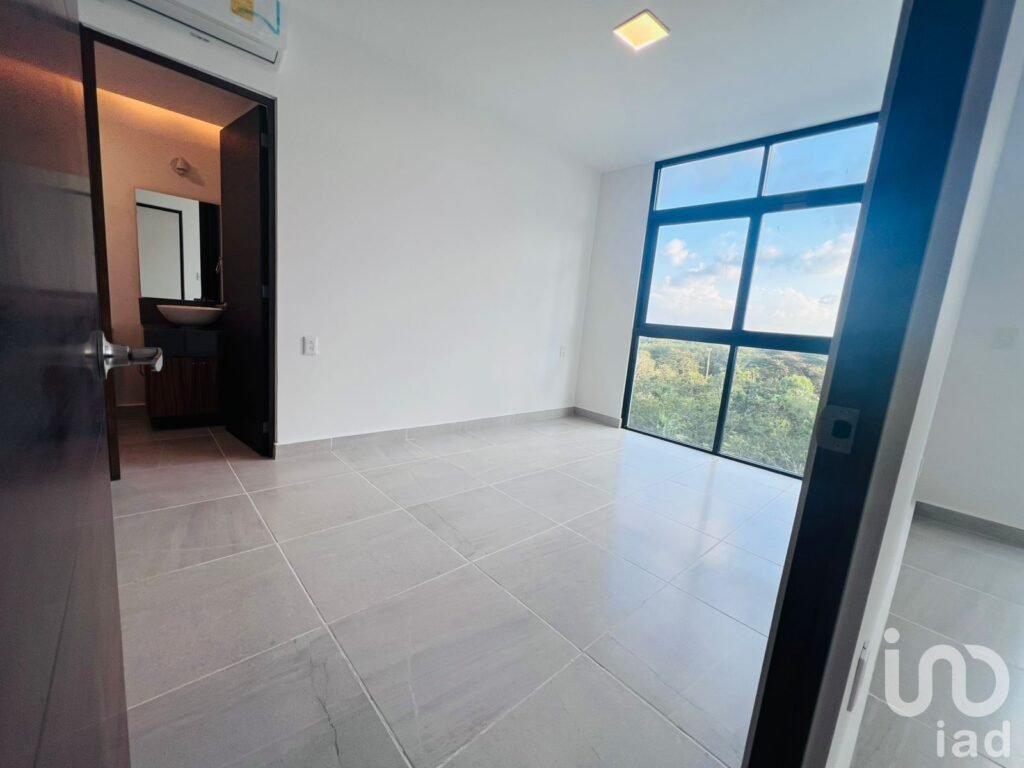 Departamento de una recámara con Roof Top Privado Av. Huayacan, cancún Quintara roo