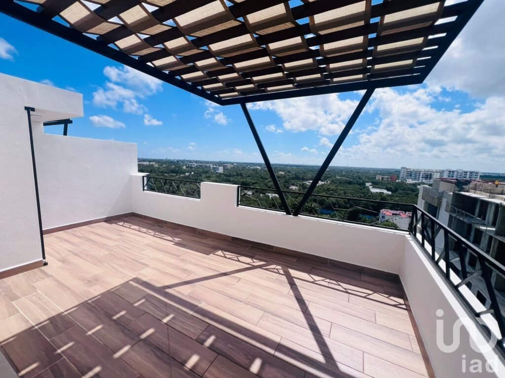 Departamento de una recámara con Roof Top Privado Av. Huayacan, cancún Quintara roo