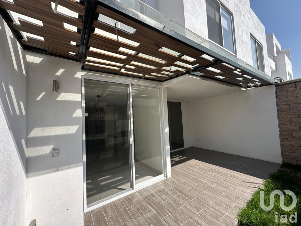 Casa en Paseos de Zakia Poniente 700, Condominio Galassi, El Marqués, Santiago de Querétaro, CP76269