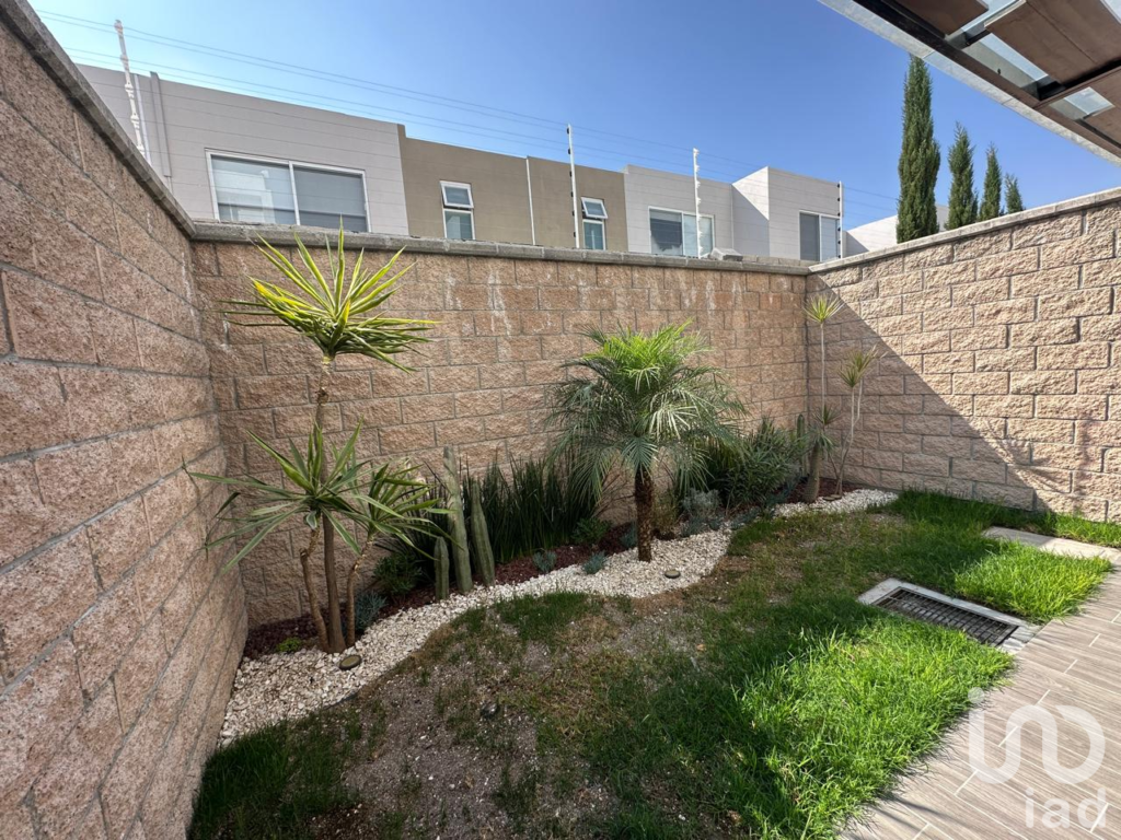 Casa en Paseos de Zakia Poniente 700, Condominio Galassi, El Marqués, Santiago de Querétaro, CP76269