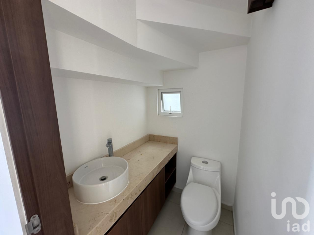 Casa en Paseos de Zakia Poniente 700, Condominio Galassi, El Marqués, Santiago de Querétaro, CP76269