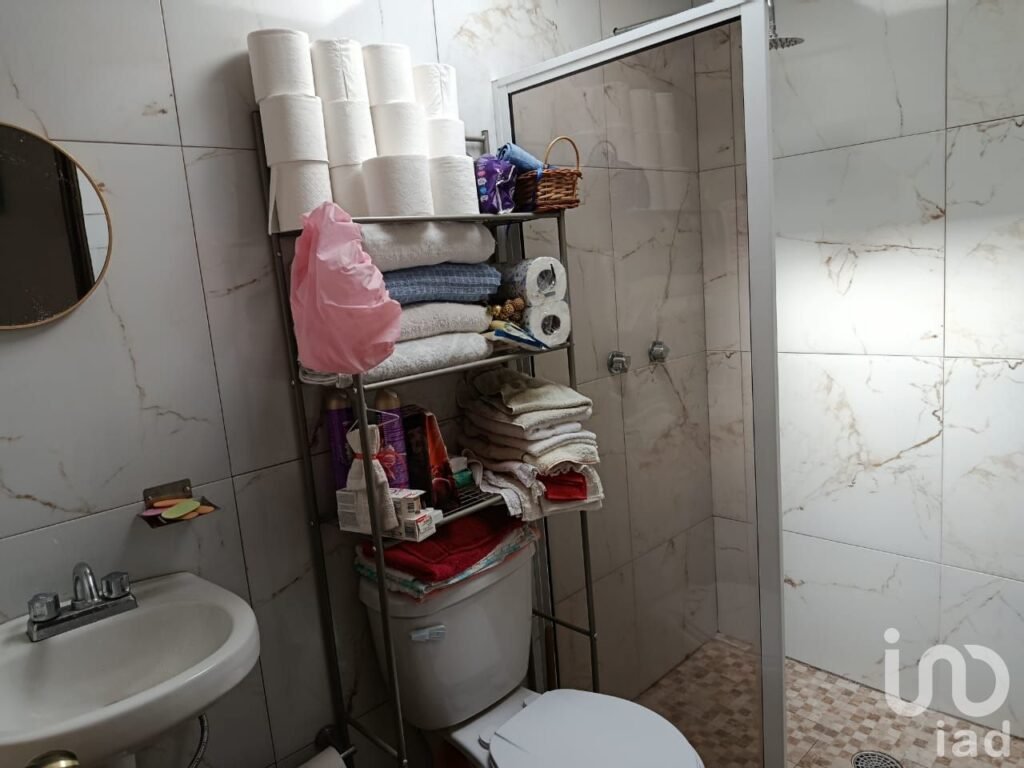 CASA EN VENTA EN COL BUGAMBILIAS, PUEBLA