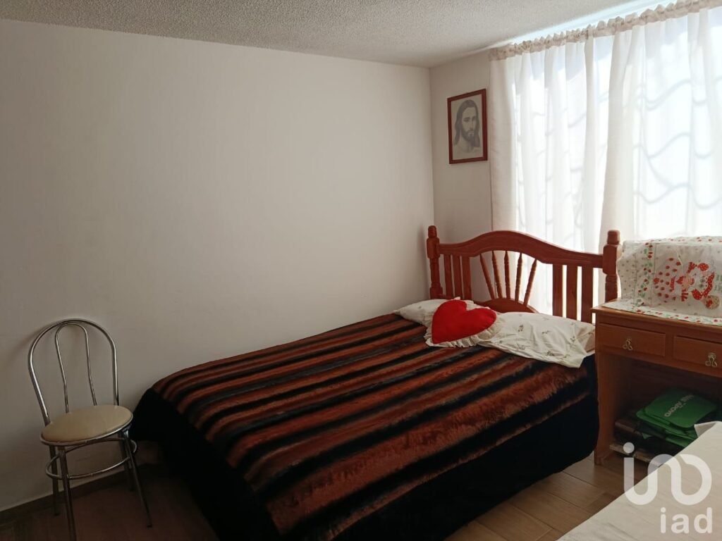 CASA EN VENTA EN COL BUGAMBILIAS, PUEBLA