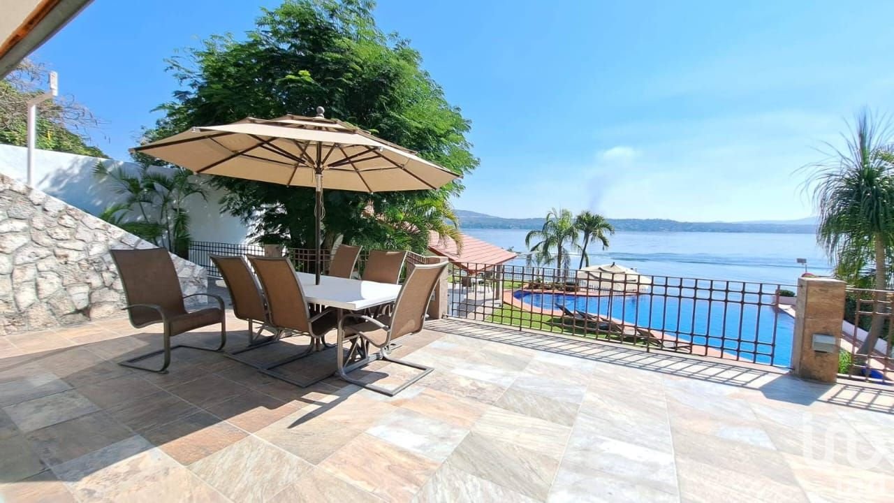 Casa en Venta, Tequesquitengo, Jojutla Morelos