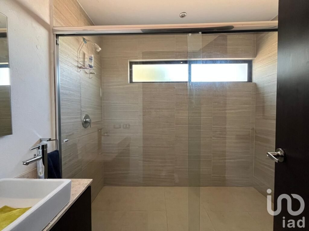 CASA EN VENTA EN COLONIA BUGAMBILIAS CERCA DE ZONA BUAP