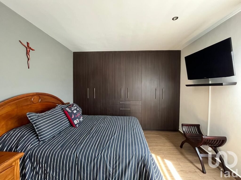 CASA EN VENTA EN COLONIA BUGAMBILIAS CERCA DE ZONA BUAP