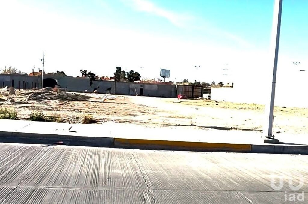TERRENO EN VENTA EN PARTIDO SENECU CD JUAREZ