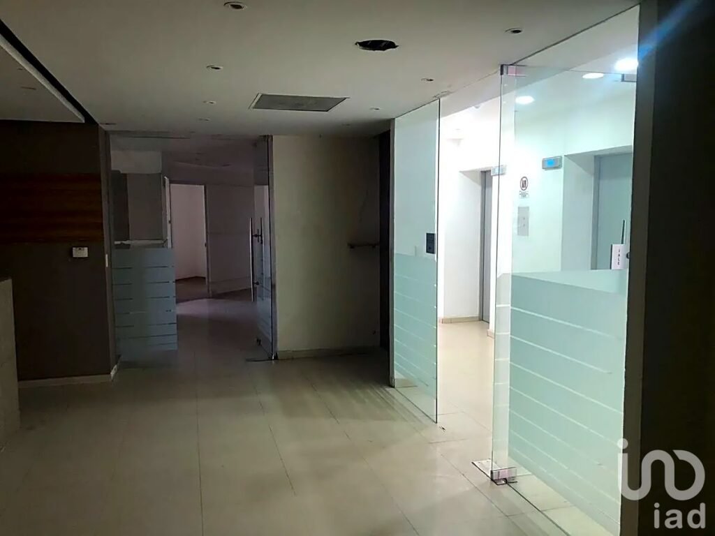 Se rentan oficinas premium en edificio sobre Insurgentes Sur