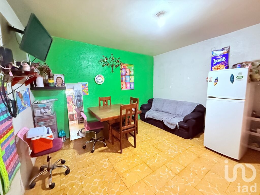 EN VENTA PROPIEDAD PRODUCTIVA A 700 METROS DEL HOSPITAL LA RAZA