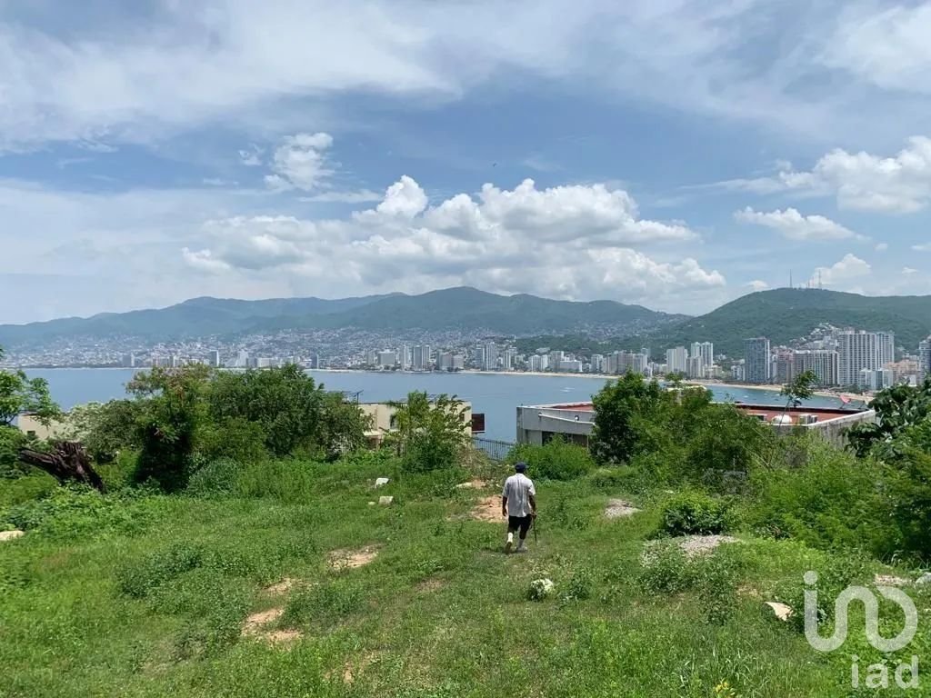 Sbr/ Terreno en Acapulco