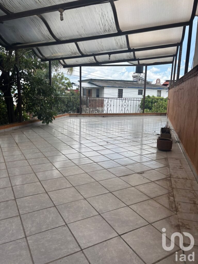 CASA EN VENTA EN FRACCIONAMIENTO LOMAS DE AHUATLAN, CUERNAVACA