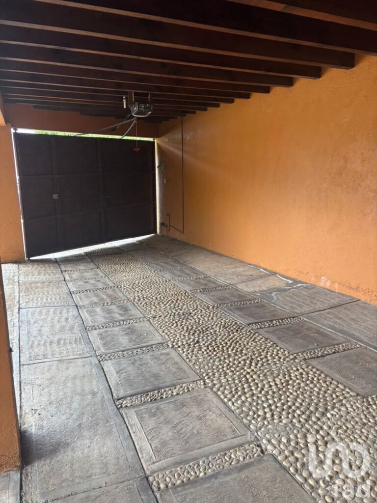 CASA EN VENTA EN FRACCIONAMIENTO LOMAS DE AHUATLAN, CUERNAVACA