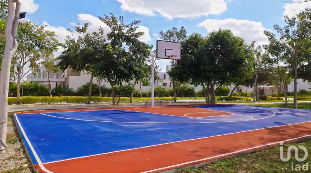 Casa Nueva en Venta en Privada con Amenidades en Conkal Yucatán