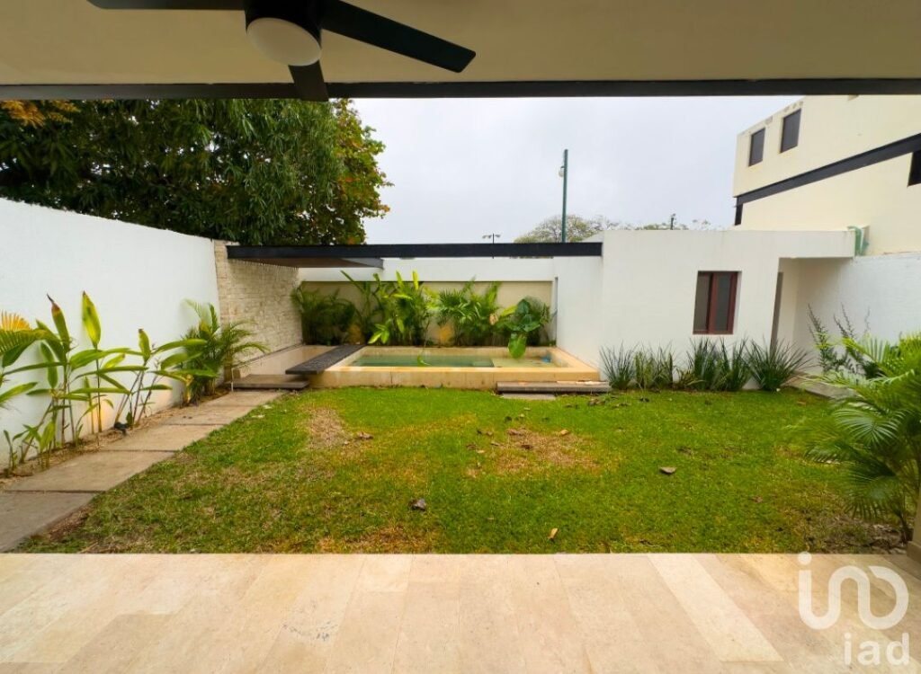 Casa en venta en Col. México, Mérida, Yucatán.