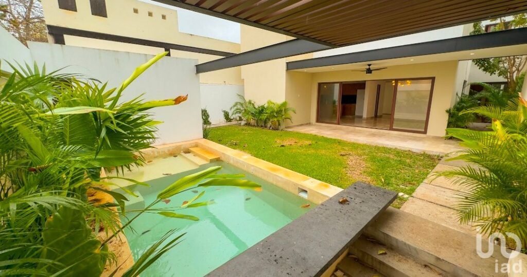 Casa en venta en Col. México, Mérida, Yucatán.