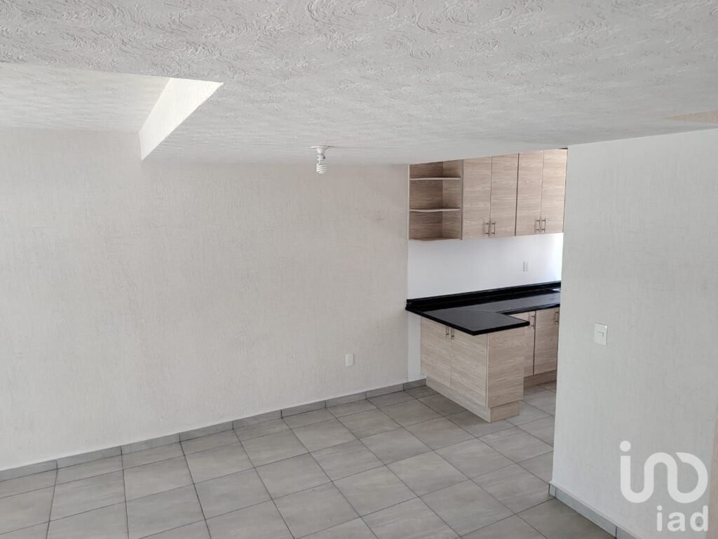 CASA EN RENTA EN CD MARQUES - CONDOMINIO KARAN - QUERETARO