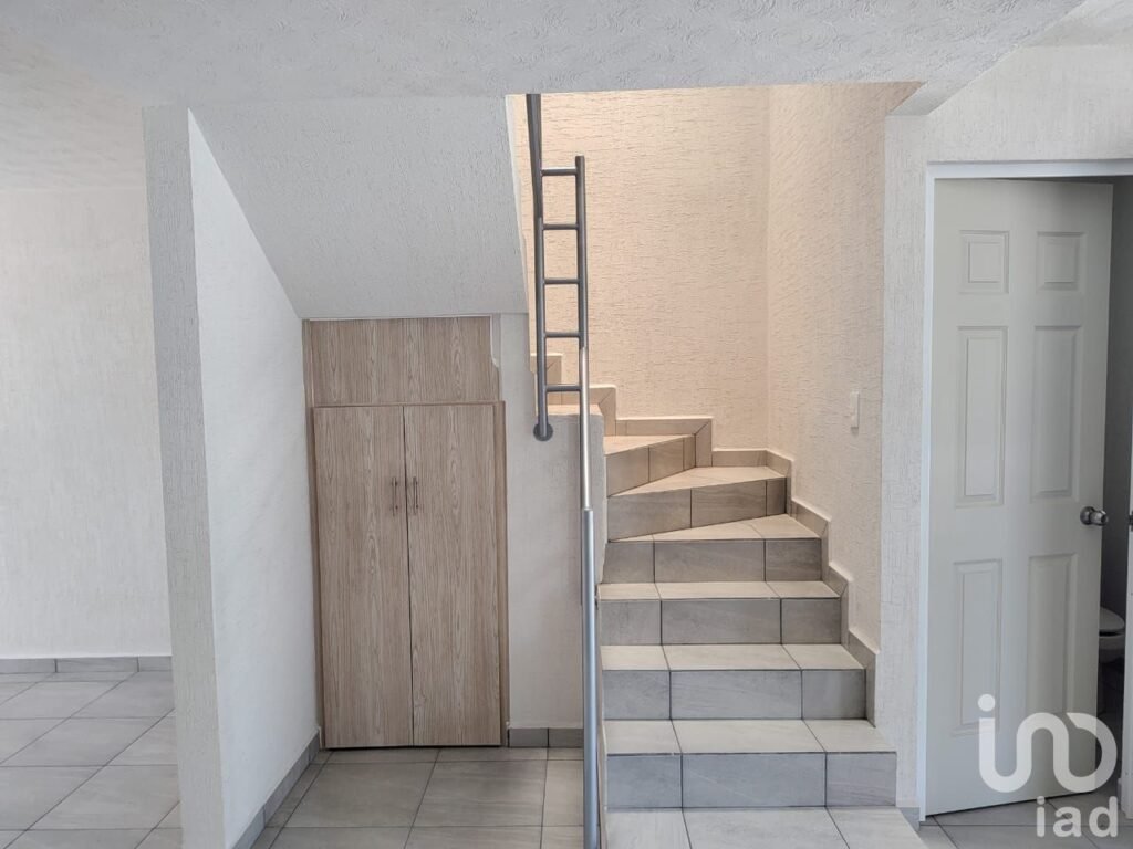 CASA EN RENTA EN CD MARQUES - CONDOMINIO KARAN - QUERETARO