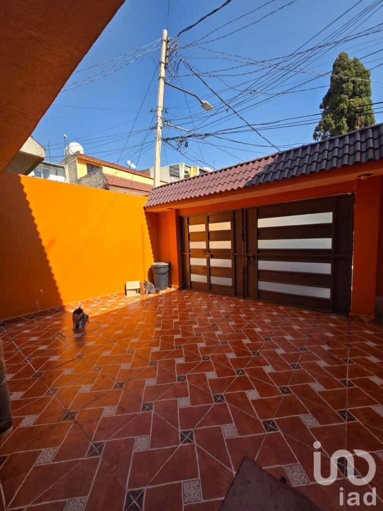 CASA EN VENTA EN PLAZAS DE ARAGÓN, NEZAHUALCÓYOTL, ESTADO DE MÉXICO