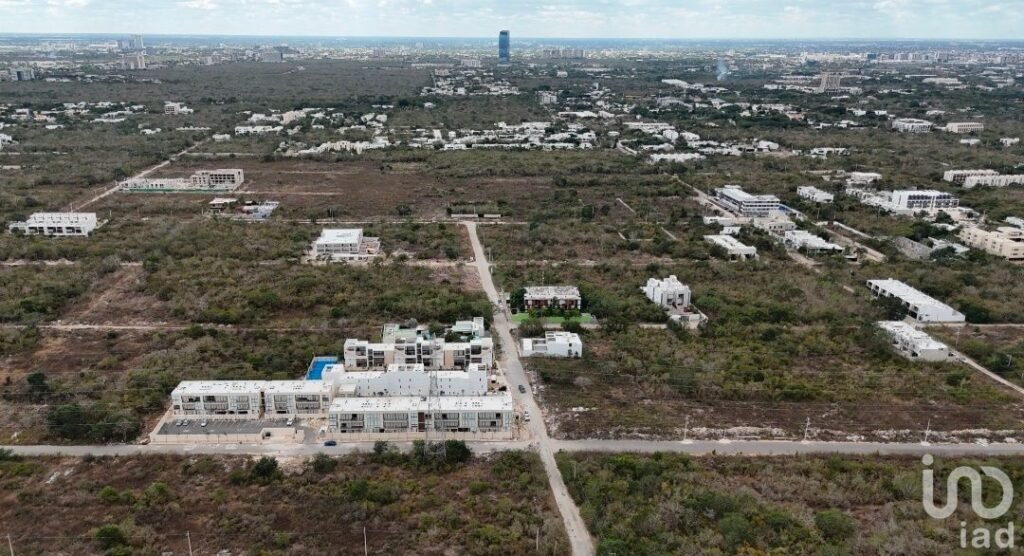 Terreno en venta en esquina en Temozón, Mérida, Yucatán.