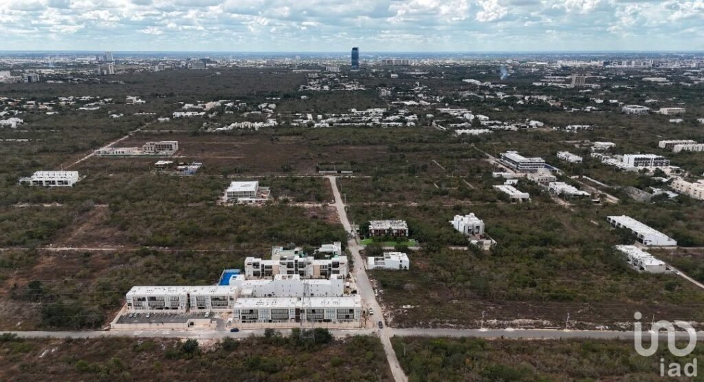 Terreno en venta en esquina en Temozón, Mérida, Yucatán.