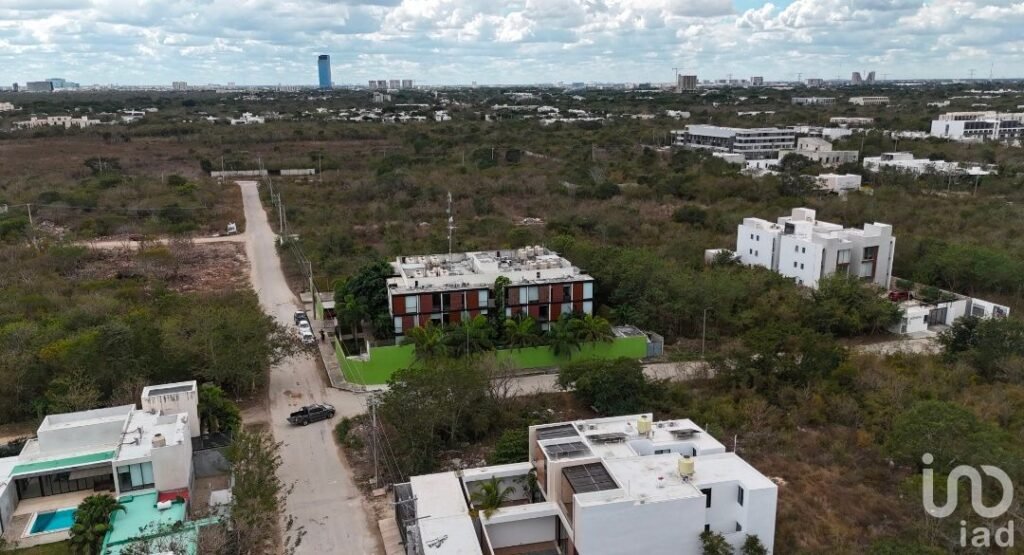 Terreno en venta en esquina en Temozón, Mérida, Yucatán.