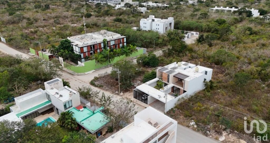 Terreno en venta en esquina en Temozón, Mérida, Yucatán.