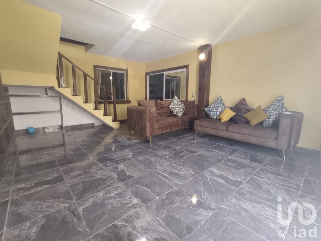 Casa en renta de 5 recámaras en Ramos Arizpe