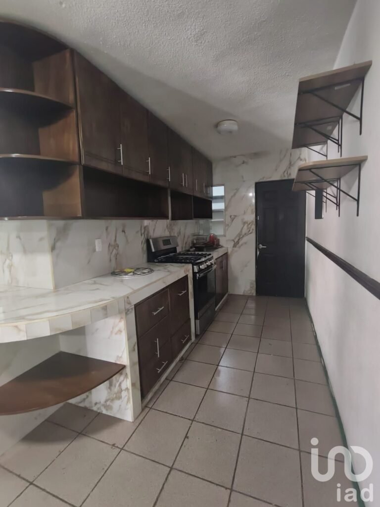 Casa en renta de 5 recámaras en Ramos Arizpe