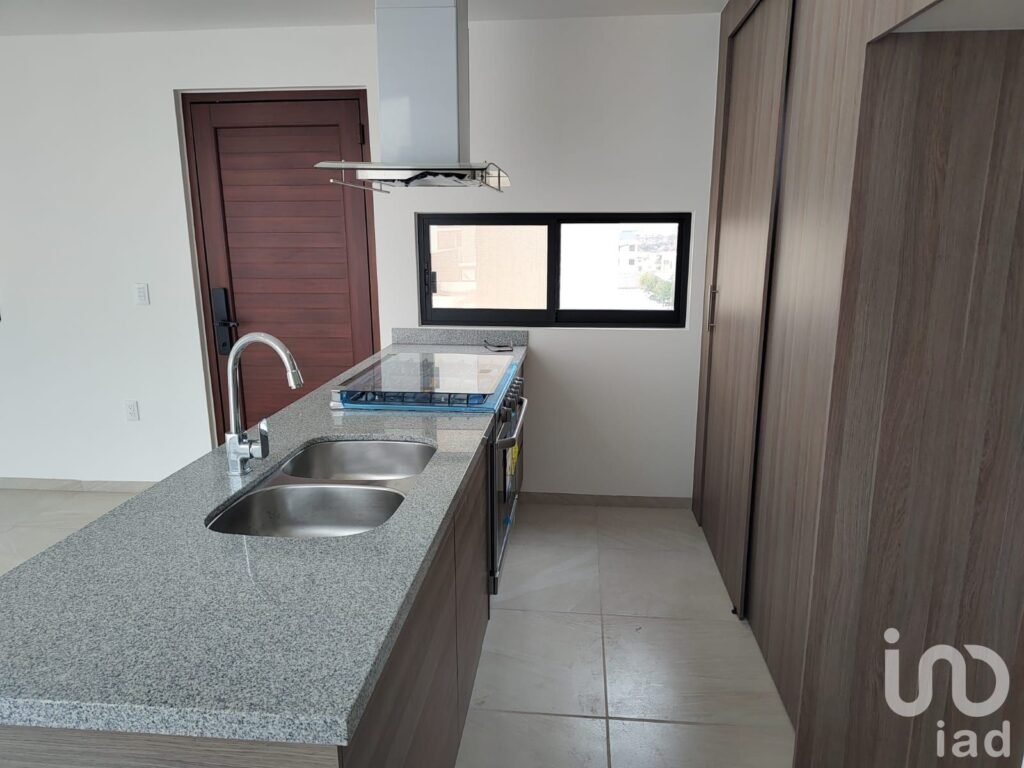 DEPARTAMENTO EN RENTA EN ZARU -  LUCASTA - EL MARQUES, QUERETARO