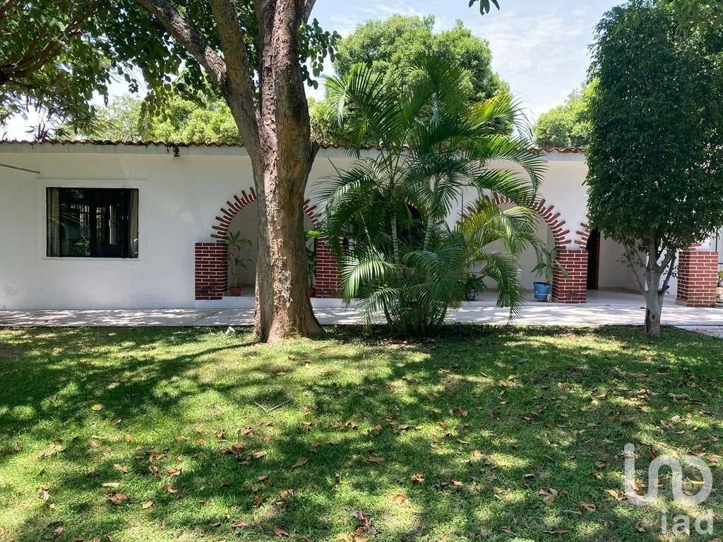 Sbr / hermosa casa con amplio terreno en morelos