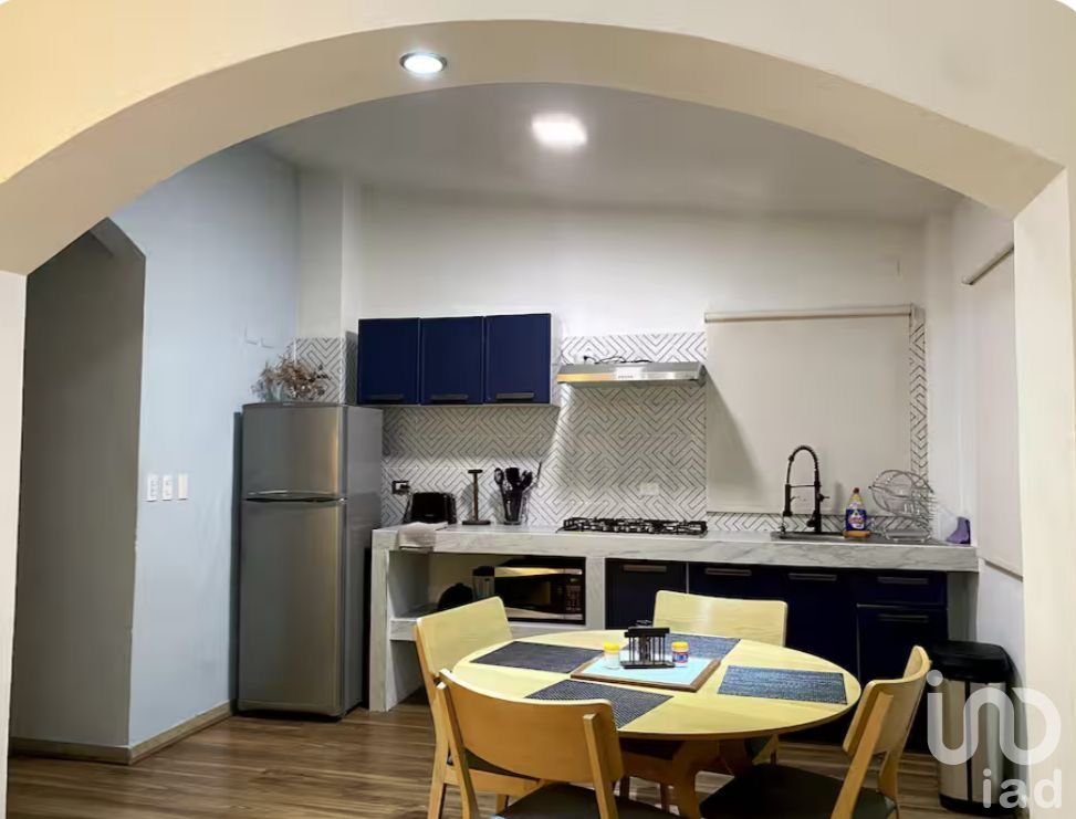 Departamento en renta cumbres tercer sector