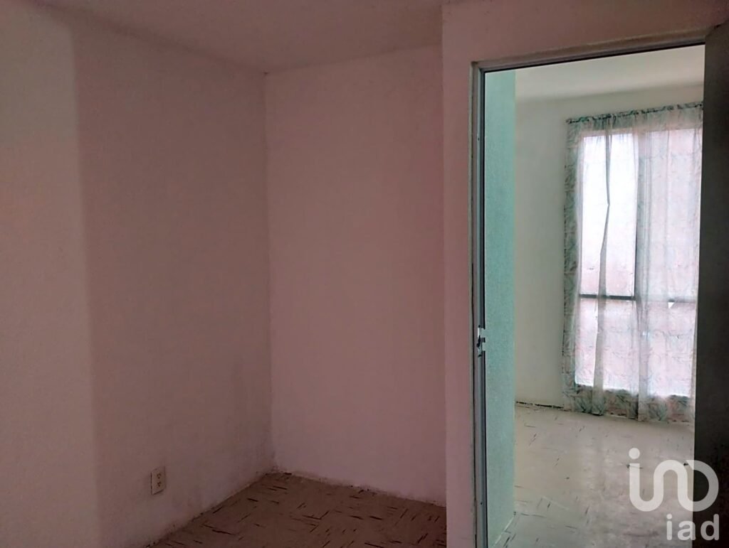 VENDO CASA EN PASEOS DEL LAGO, ZUMPANGO, ESTADO DE MÉXICO