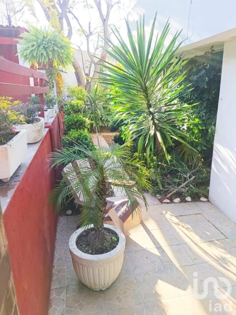 CASA EN VENTA EN VILLAS DEL MESÓN JURIQUILLA QUERÉTARO