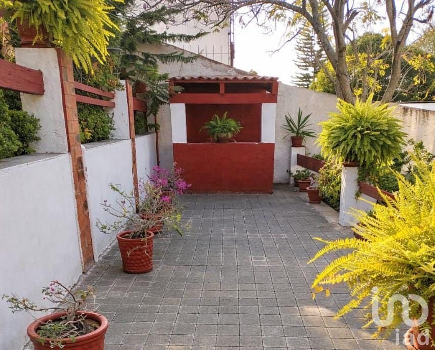 CASA EN VENTA EN VILLAS DEL MESÓN JURIQUILLA QUERÉTARO