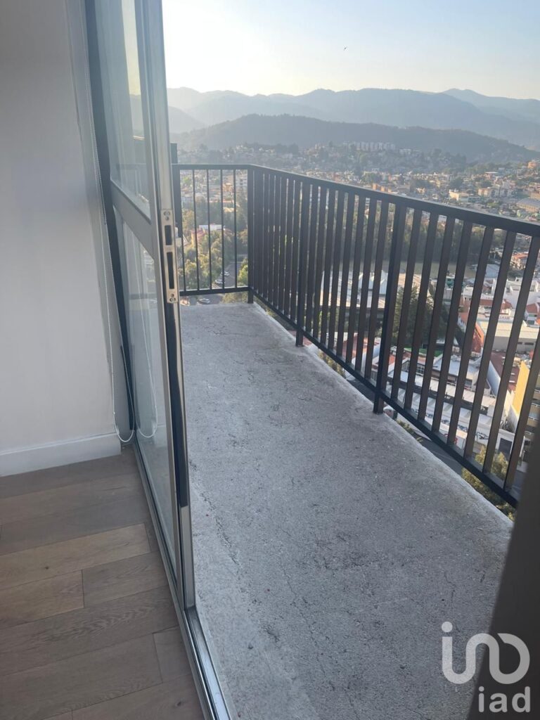 Vive donde la ciudad se ve mejor RESIDENCIAL STAMPA