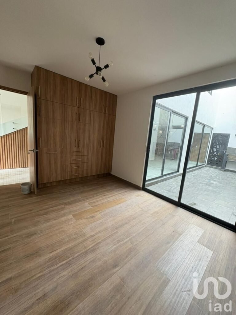 Se Vende Casa en Residencial De Lujo En San Rafael Comac