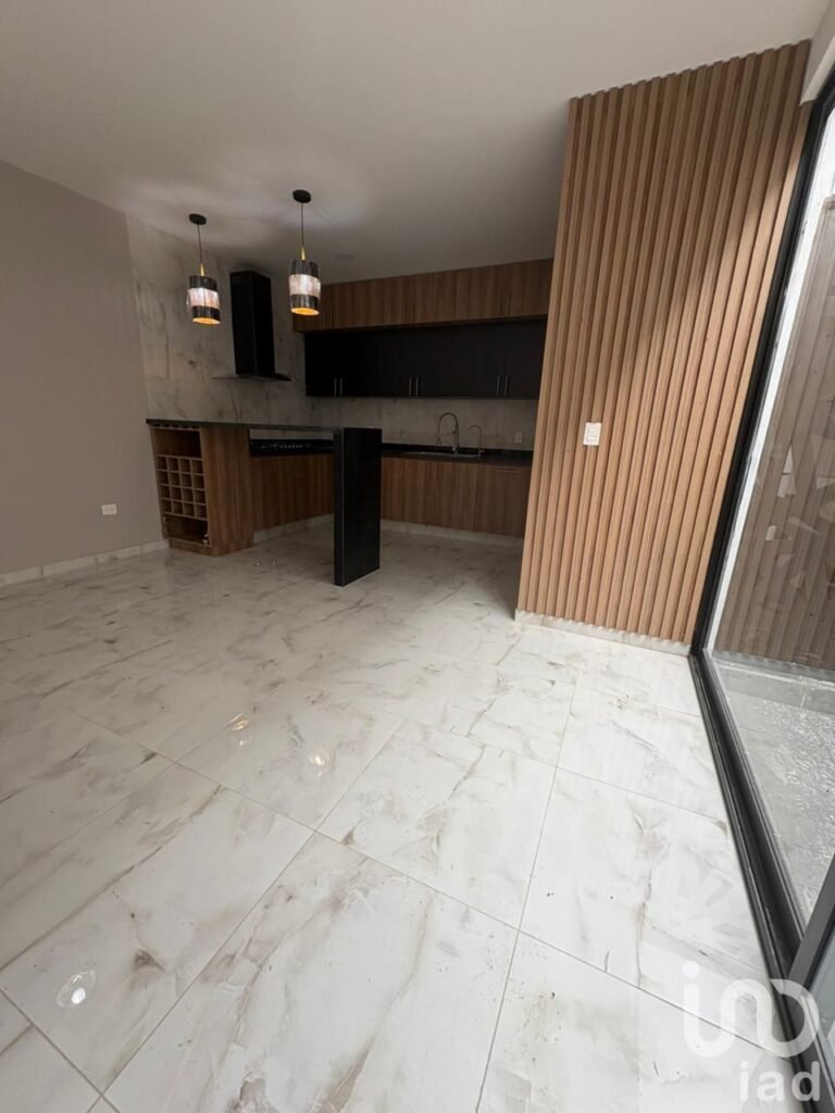 Se Vende Casa en Residencial De Lujo En San Rafael Comac