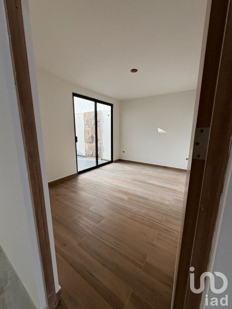 Se Vende Casa en Residencial De Lujo En San Rafael Comac