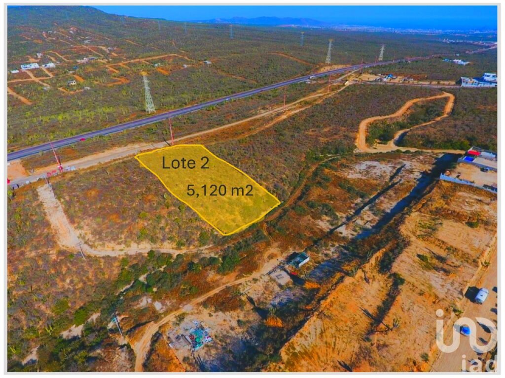 Se vende excelente terreno ubicado en fraccionamiento campestre a 5 minutos de Cabo San Lucas
