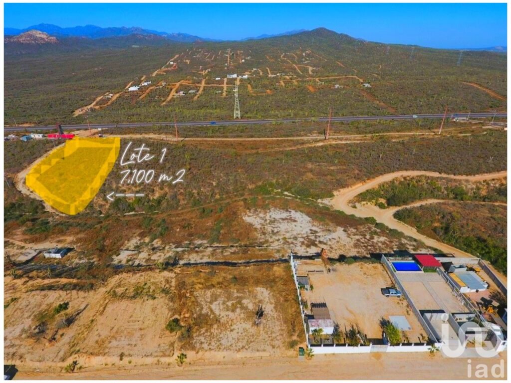 Se vende terreno en fraccionamiento campestre de Cabo San Lucas