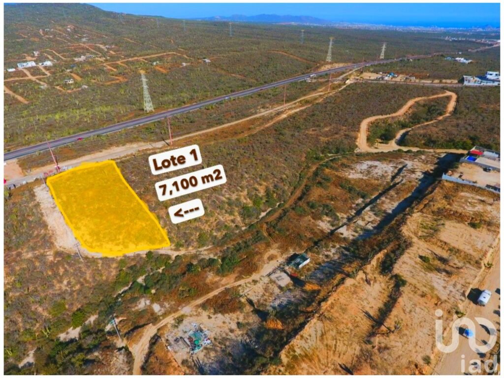 Se vende terreno en fraccionamiento campestre de Cabo San Lucas