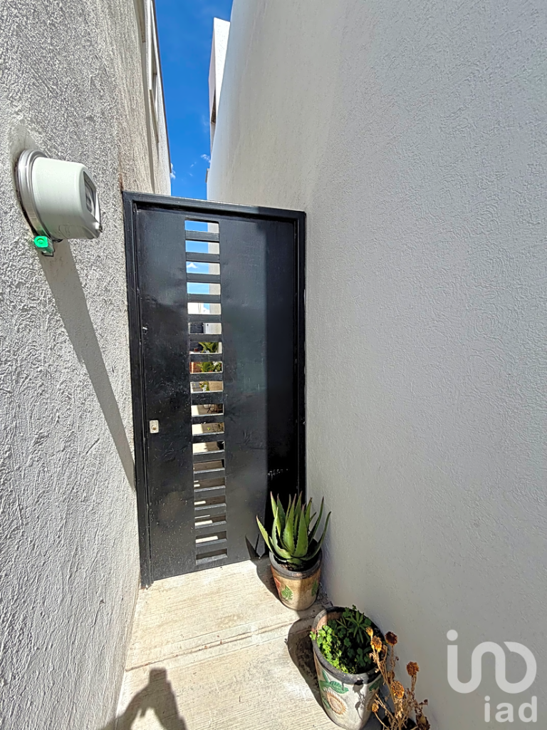 CASA EN VENTA EN PROVENZA RESIDENCIAL, EL MARQUES, QUERETARO