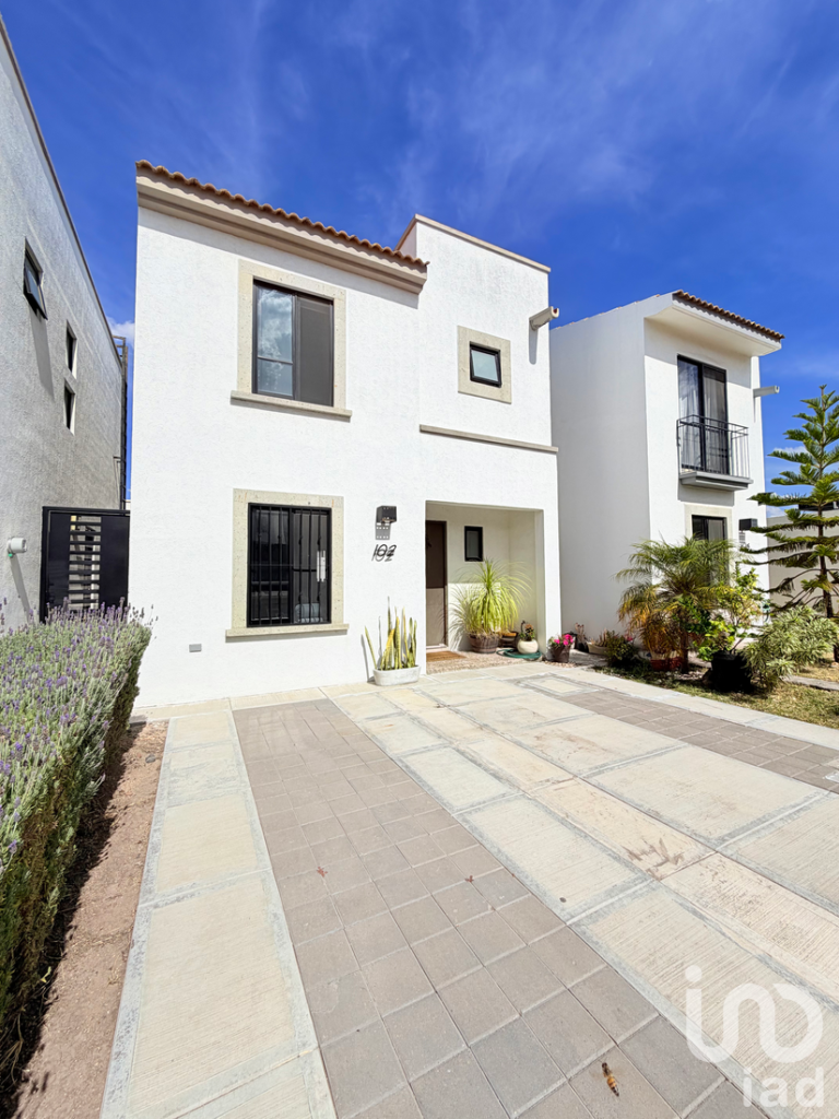 CASA EN VENTA EN PROVENZA RESIDENCIAL, EL MARQUES, QUERETARO