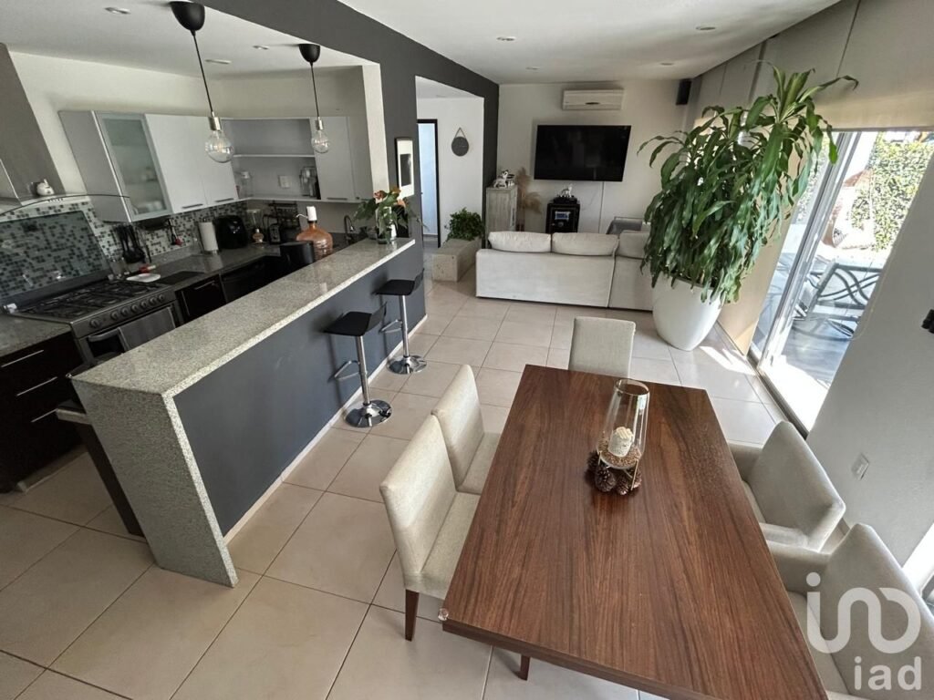 Se vende casa  en Paraiso Country Club  Cluster 9